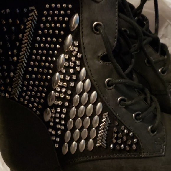 Call it Spring boots - Picture 4 of 6